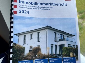 Neuer Immobilienmarktbericht  für den Landkreis Kassel vorgestellt
